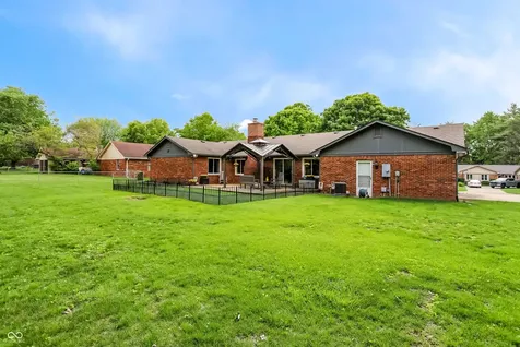 549 Macy Way Greenwood IN 46142