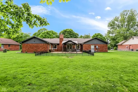549 Macy Way Greenwood IN 46142
