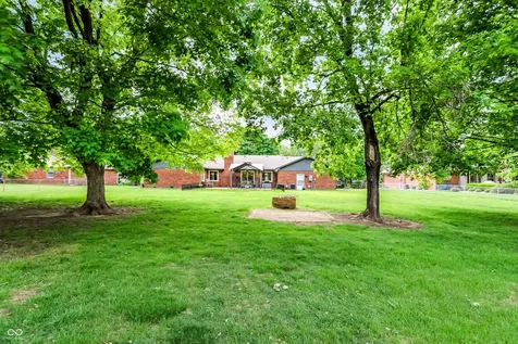 549 Macy Way Greenwood IN 46142