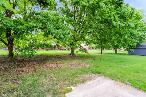 549 Macy Way Greenwood IN 46142