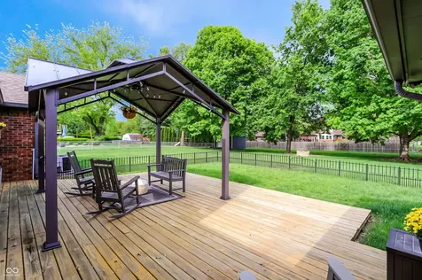 549 Macy Way Greenwood IN 46142
