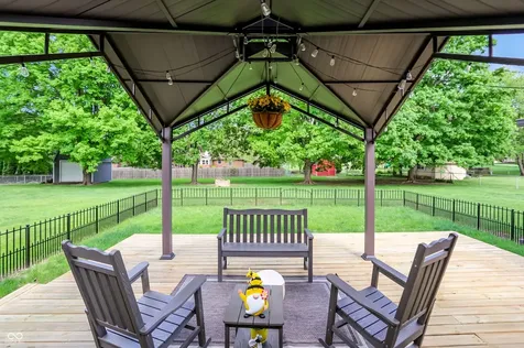 549 Macy Way Greenwood IN 46142
