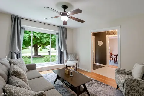549 Macy Way Greenwood IN 46142