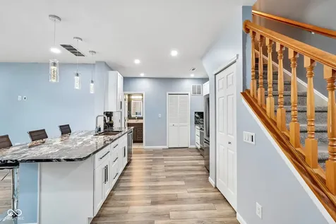 256 Strand Lane Avon IN 46123