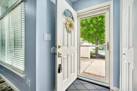 256 Strand Lane Avon IN 46123