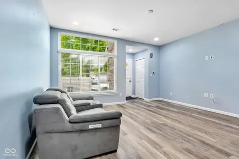 256 Strand Lane Avon IN 46123