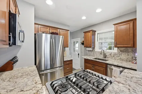 5355 Rosslyn Avenue Indianapolis IN 46220