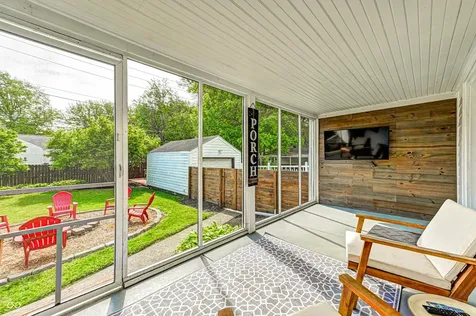 5355 Rosslyn Avenue Indianapolis IN 46220