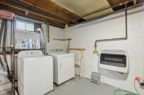 5355 Rosslyn Avenue Indianapolis IN 46220