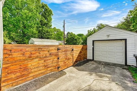 5355 Rosslyn Avenue Indianapolis IN 46220