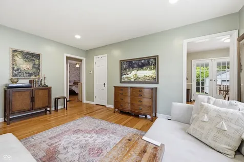 5355 Rosslyn Avenue Indianapolis IN 46220