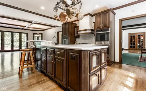 14300 Oakbrook Court Carmel IN 46033