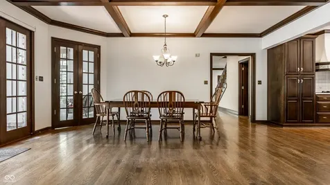 14300 Oakbrook Court Carmel IN 46033