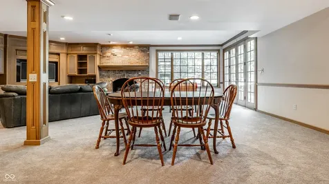 14300 Oakbrook Court Carmel IN 46033