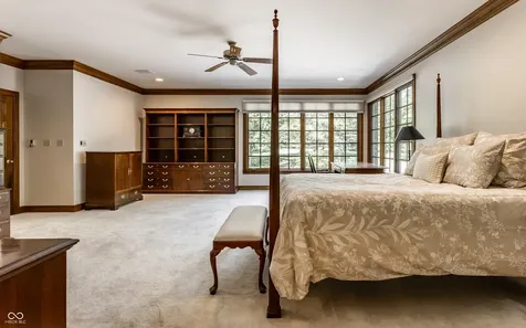 14300 Oakbrook Court Carmel IN 46033