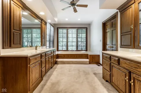14300 Oakbrook Court Carmel IN 46033