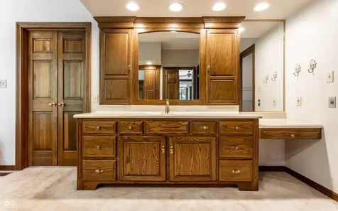 14300 Oakbrook Court Carmel IN 46033