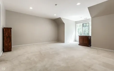 14300 Oakbrook Court Carmel IN 46033