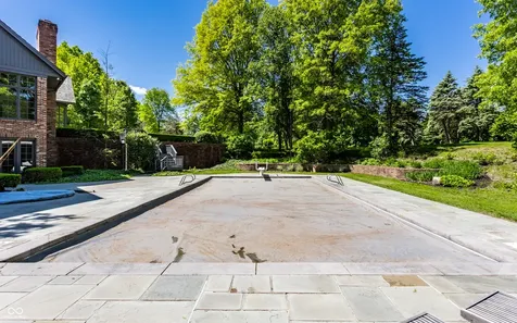 14300 Oakbrook Court Carmel IN 46033
