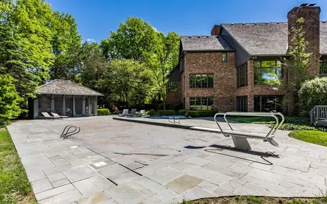 14300 Oakbrook Court Carmel IN 46033