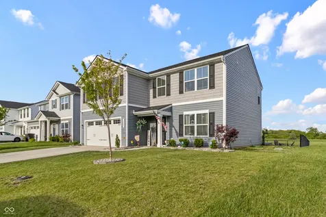 13821 N Rising Sun Circle E Camby IN 46113