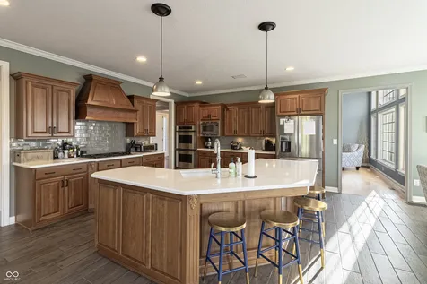 10701 Harbor Bay Drive Fishers IN 46040