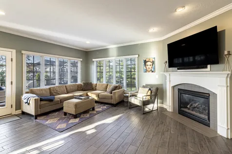 10701 Harbor Bay Drive Fishers IN 46040