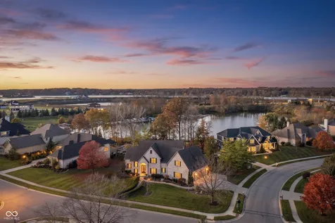 10701 Harbor Bay Drive Fishers IN 46040