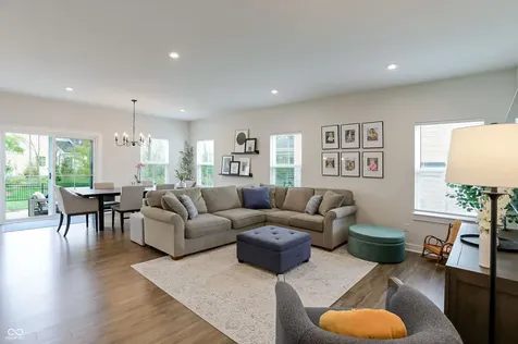 1082 Woodglen Drive Westfield IN 46074