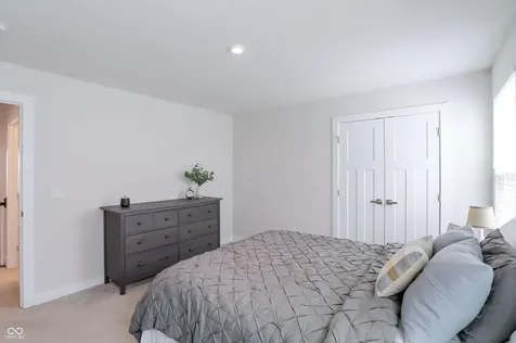 1082 Woodglen Drive Westfield IN 46074