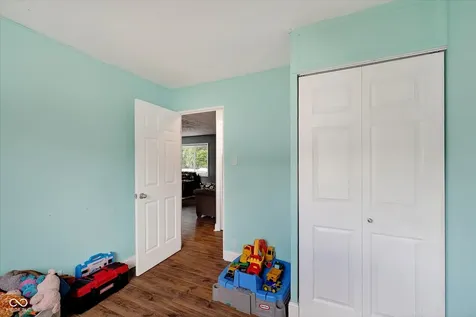 449 Southgate Drive Greenwood IN 46143