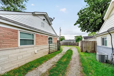 449 Southgate Drive Greenwood IN 46143