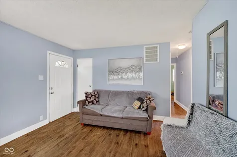 449 Southgate Drive Greenwood IN 46143