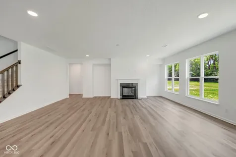 5238 Jacaranda Drive Indianapolis IN 46239