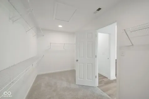 5238 Jacaranda Drive Indianapolis IN 46239