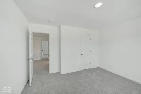 5238 Jacaranda Drive Indianapolis IN 46239