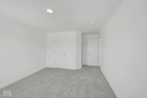 5238 Jacaranda Drive Indianapolis IN 46239
