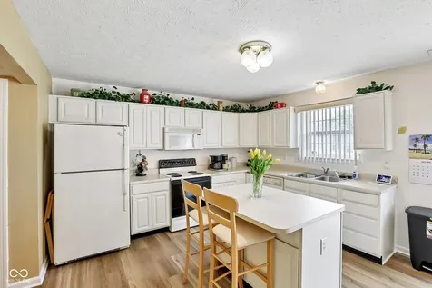 3309 Gainesville Court Indianapolis IN 46227
