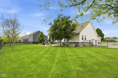 1567 Windview Brownsburg IN 46112