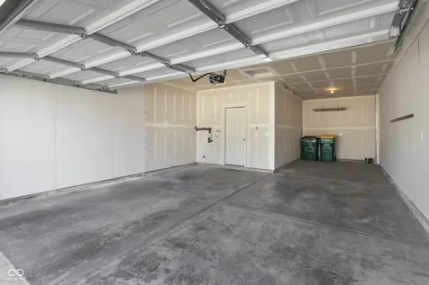 6607 Timberline Trail Whitestown IN 46075