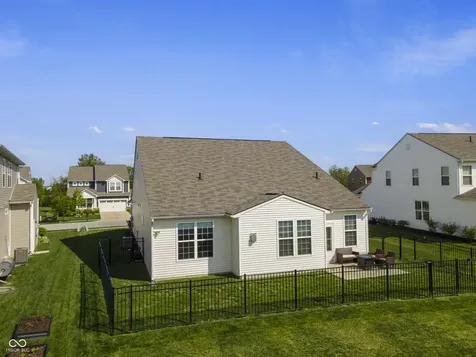 6607 Timberline Trail Whitestown IN 46075