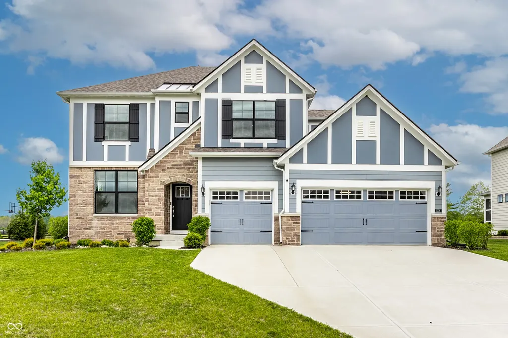 5378 Rose Drive Zionsville IN 46077