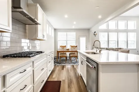 5378 Rose Drive Zionsville IN 46077