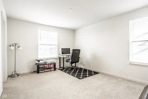 5378 Rose Drive Zionsville IN 46077