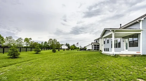 5378 Rose Drive Zionsville IN 46077