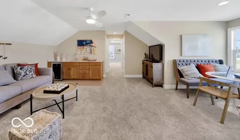 16695 Sunland Farm Drive Fishers IN 46040