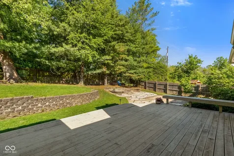 2545 Eisenhower Lane Terre Haute IN 47803