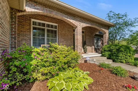 2545 Eisenhower Lane Terre Haute IN 47803