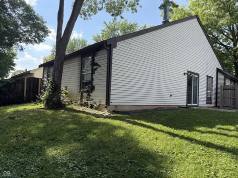6835 Colony Pointe S Drive Indianapolis IN 46250
