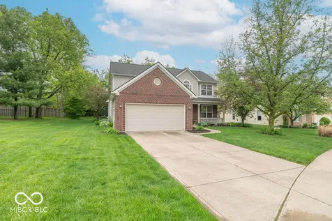 715 Hohlier Lane Avon IN 46123